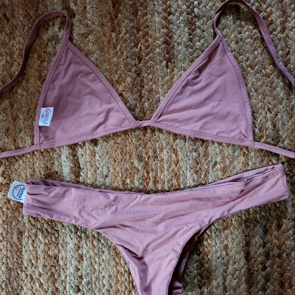 Frankie 2 piece